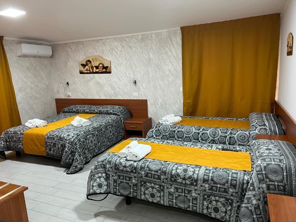 La Casa Di Chiaretta Bed and Breakfast Falerna Buitenkant foto